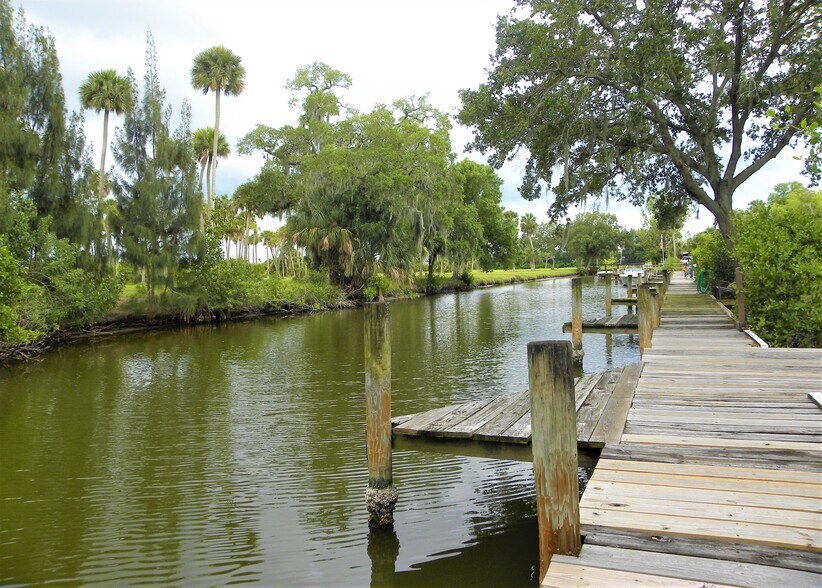 More Photos Of 35 Winar Dr, Merritt Island Land For Sale