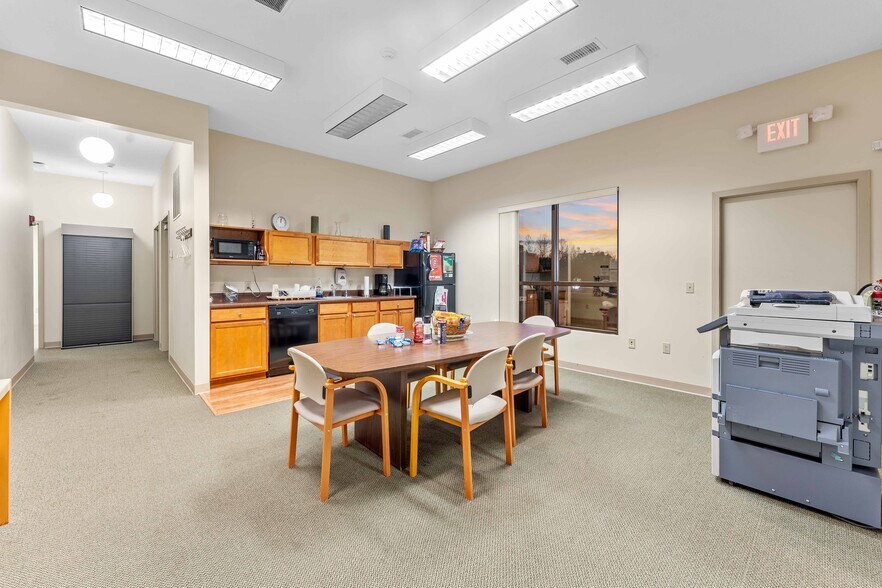 More Photos Of 2199 Cheat Rd, Morgantown Medical For Sale