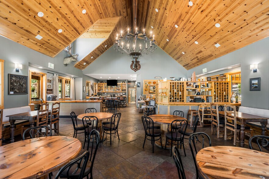 More Photos Of 985 Whitehawk Dr, Clio Hotel For Sale