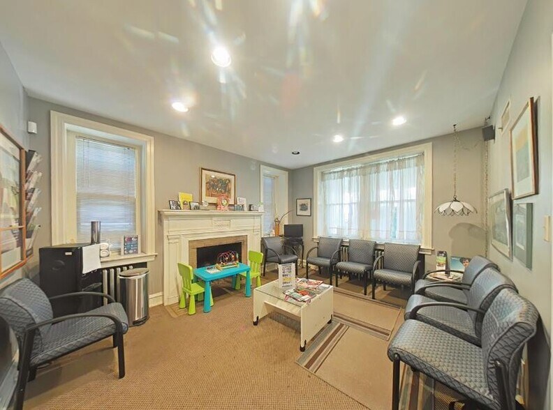 More Photos Of 544 Haws Ave, Norristown Medical For Lease