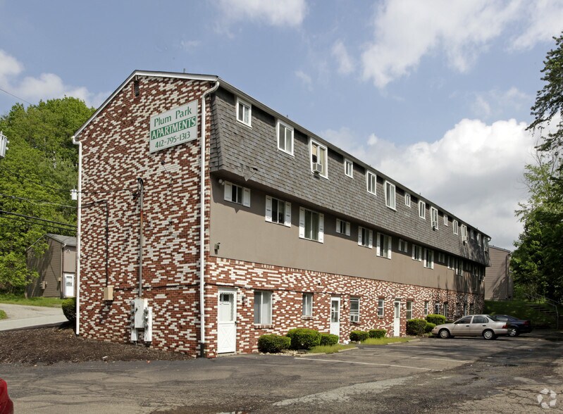 More Photos Of 621 E Deborah Jane Dr, Plum Apartments For Sale