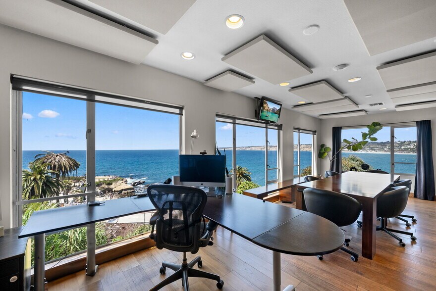 More Photos Of 1218-1224 Prospect St, La Jolla Office For Lease