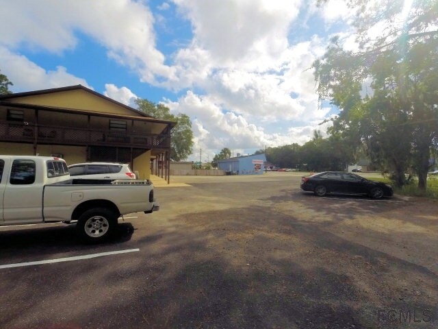 More Photos Of 502 N State St, Bunnell Storefront Retail Residential For Lease
