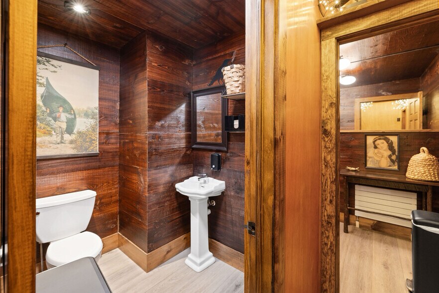 More Photos Of 10050 NYS Route 9N, Keene Restaurant For Sale