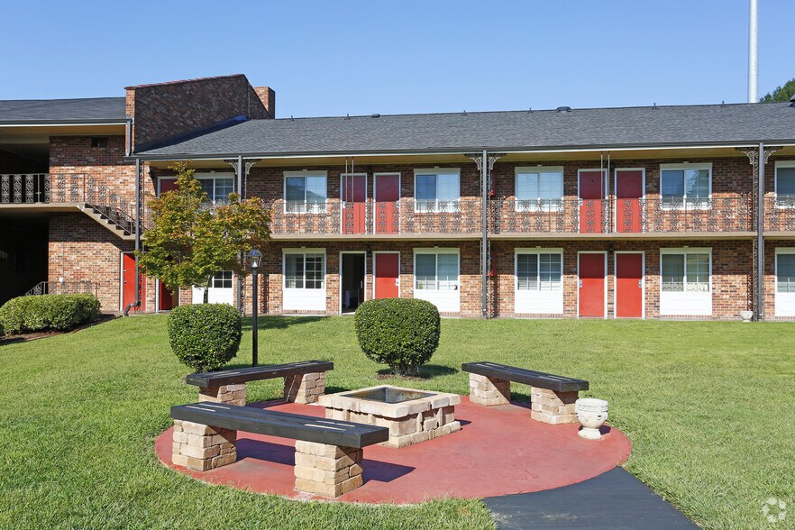 More Photos Of 3501 E Independence Blvd, Charlotte Apartments For Sale