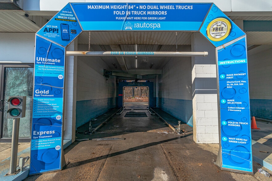 More Photos Of 516 14th st, West Point Carwash For Sale