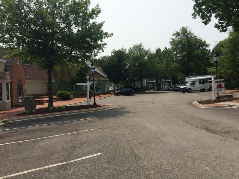 More Photos Of 8800-8810 Pear Tree Village Ct, Alexandria Unknown For Lease