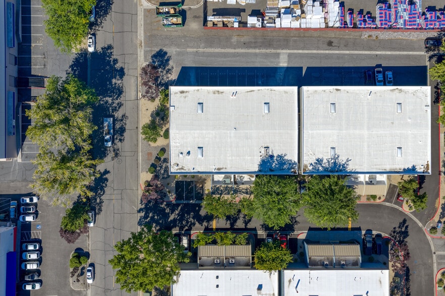 More Photos Of 320 Coney Island Dr, Sparks Warehouse For Sale