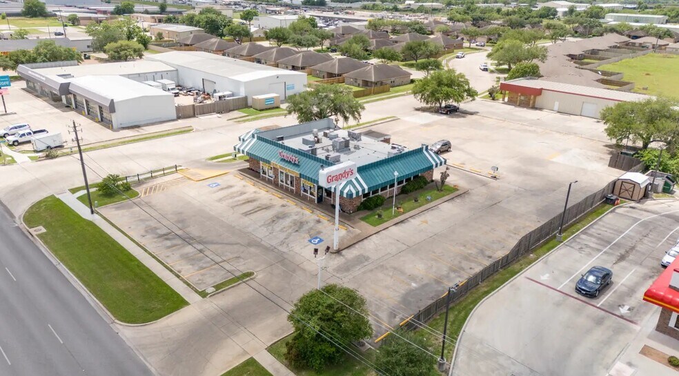 More Photos Of 4201 N Navarro St, Victoria Fast Food For Sale