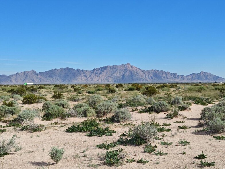 Primary Photo Of xxx Old US 80, Tacna Land For Sale