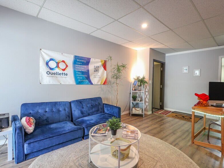 More Photos Of 5002 50 st, Stettler Flex For Sale