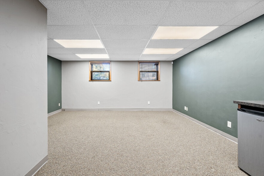 More Photos Of 828 Cherry St, Green Bay Office Residential For Sale