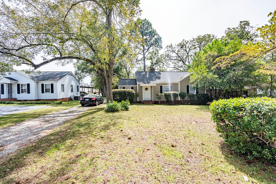 More Photos Of 1307 N Slappey Blvd, Albany Auto Dealership For Sale