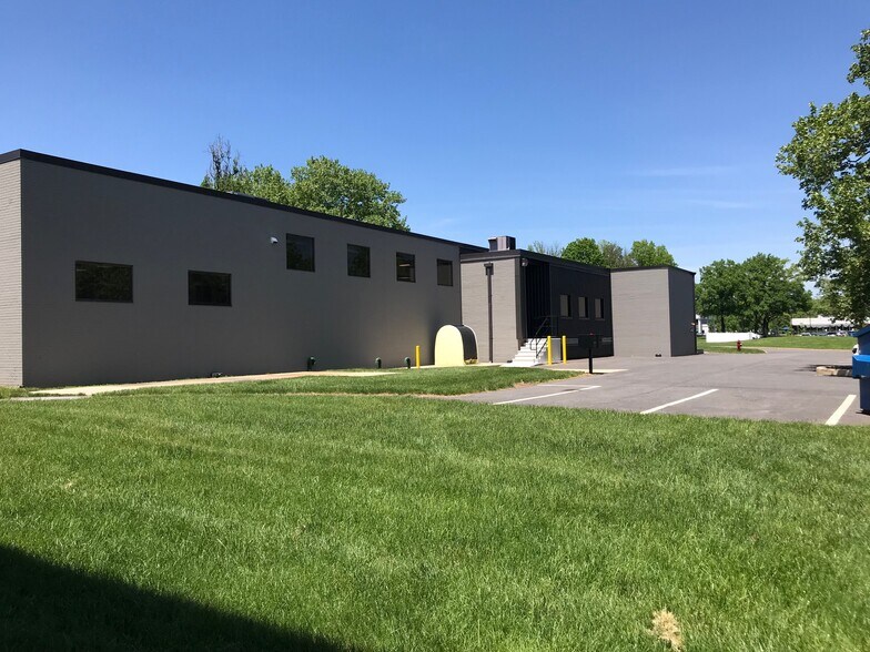 More Photos Of 259 Prospect Plains Rd, Cranbury Office For Lease