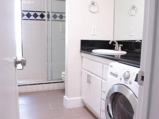 More Photos Of 1627 N Poinsettia Pl, Los Angeles Apartments For Sale