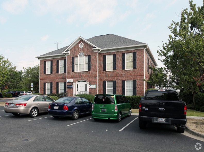 More Photos Of 6516 Dental Ln, Fayetteville Office For Lease
