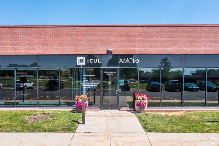 More Photos Of 7745 Office Plaza Dr, West Des Moines Office For Lease
