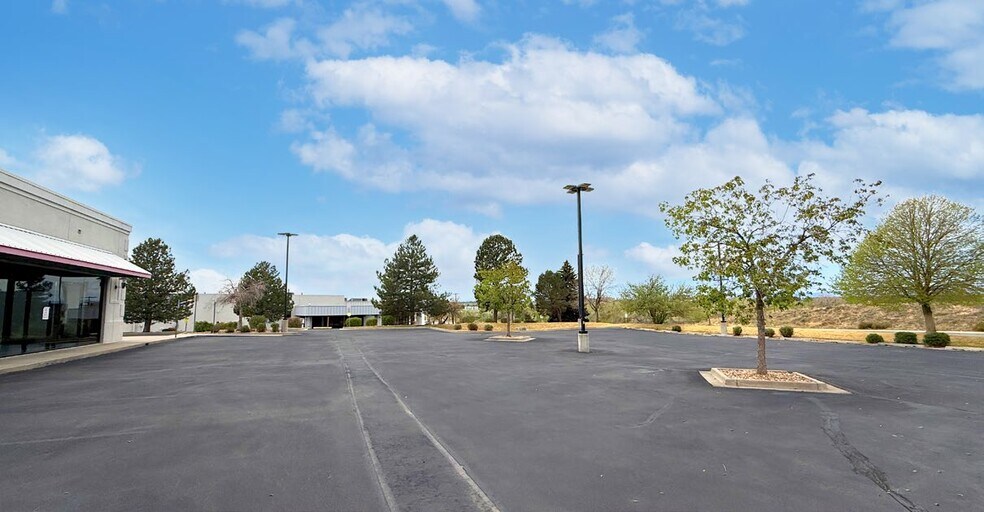 More Photos Of 2950 S Havana St, Aurora Unknown For Lease
