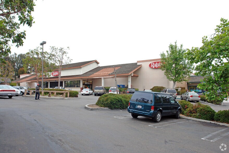 More Photos Of 2939-3021 Alta View Dr, San Diego Unknown For Lease