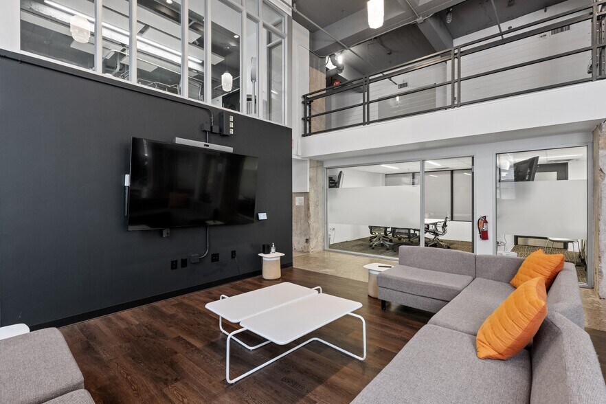 More Photos Of 710 Colorado St, Austin Loft Creative Space For Sale