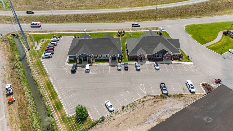 More Photos Of 688 Rigby Lake Dr, Rigby Healthcare For Sale