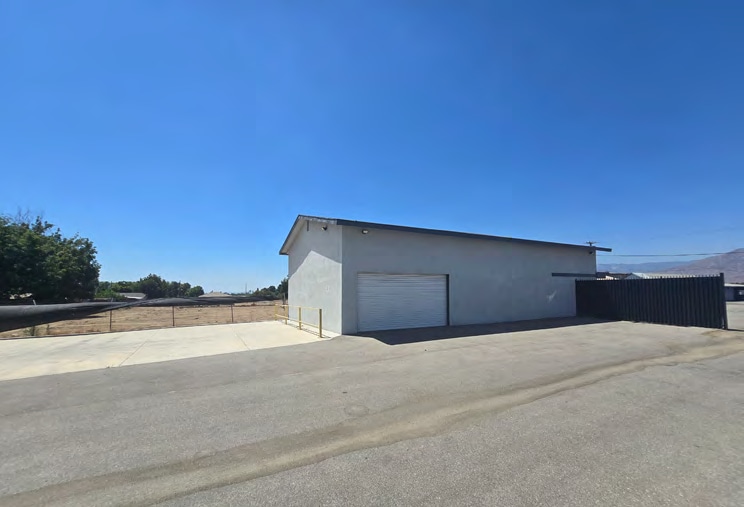 More Photos Of 1700 E Colton Ave, Redlands Warehouse For Sale