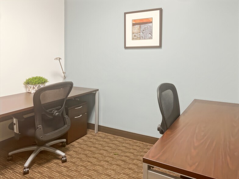More Photos Of 2009 Mackenzie Way, Cranberry Township Coworking Space