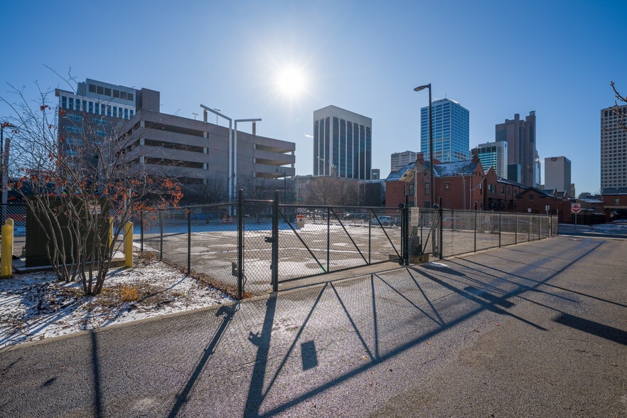 More Photos Of Sixth St @ E Gay St, Columbus Land For Sale