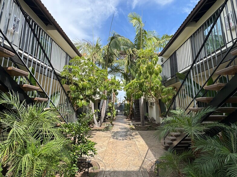 More Photos Of 4638-48 Ohio Street, San Diego Multifamily For Sale