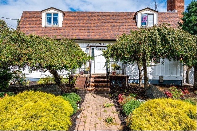 More Photos Of 1894 & 1900 Oak Tree Rd, Edison Restaurant For Sale