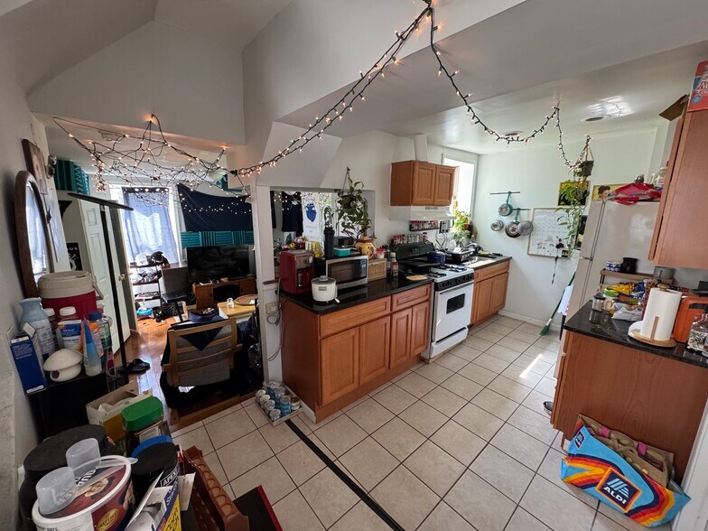 More Photos Of 3834-3836 Lancaster Ave, Philadelphia Storefront Retail Residential For Sale
