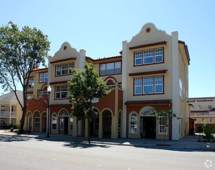 More Photos Of 220 Windsor River Rd, Windsor Apartments For Sale