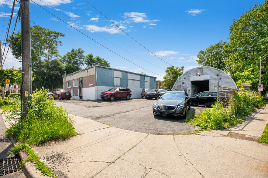 More Photos Of 15 N White St, Poughkeepsie Warehouse For Sale