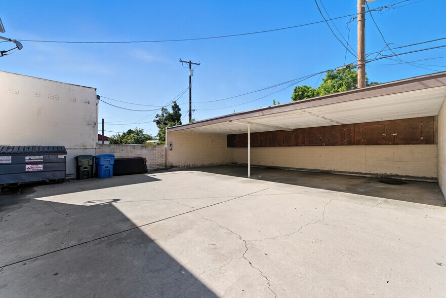 More Photos Of 12143 Downey Ave, Downey Apartments For Sale
