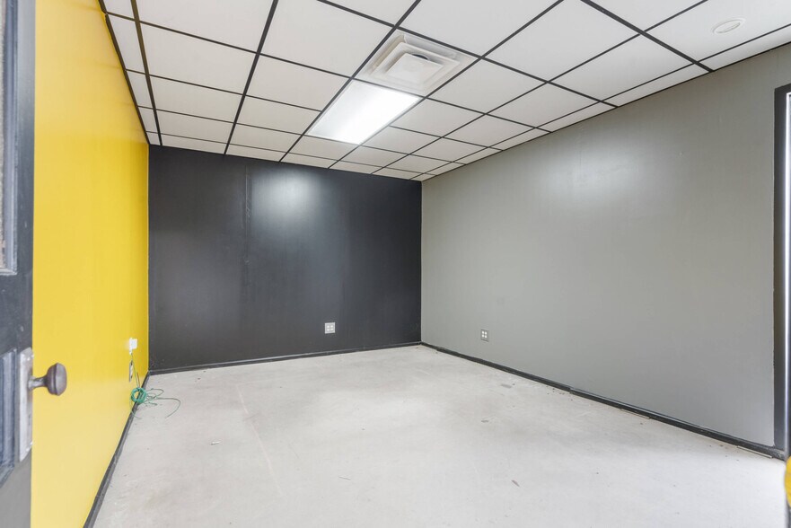 More Photos Of 1420 Virgil Anderson Dr, Drumright Industrial For Lease