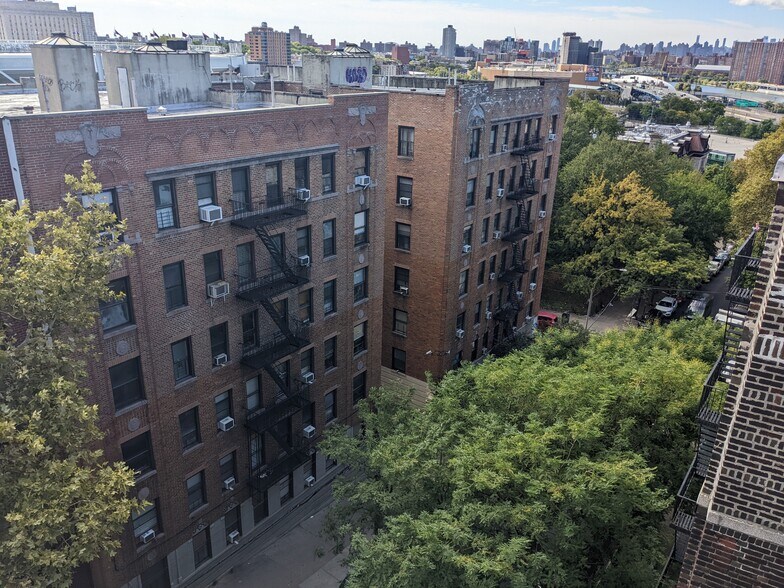 More Photos Of 950 Woodycrest Ave, Bronx Apartments For Lease