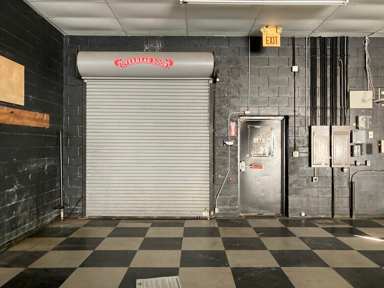 More Photos Of 130 E Main St, Havelock Freestanding For Sale