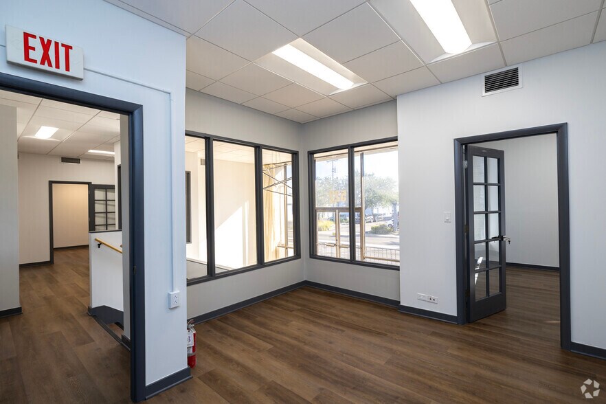 More Photos Of 522 9th St W, Bradenton Medical For Lease