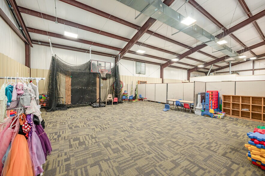 More Photos Of 1699 N Rocky River Rd, Lancaster Daycare Center For Sale