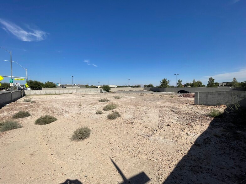 More Photos Of 7090 Gilespie St, Las Vegas Land For Sale