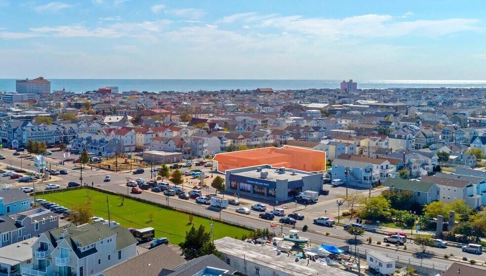 More Photos Of 2 W 9th St, Ocean City General Retail For Lease
