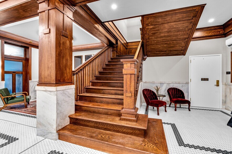 More Photos Of 707 Georgia Ave, Chattanooga Flex For Sale