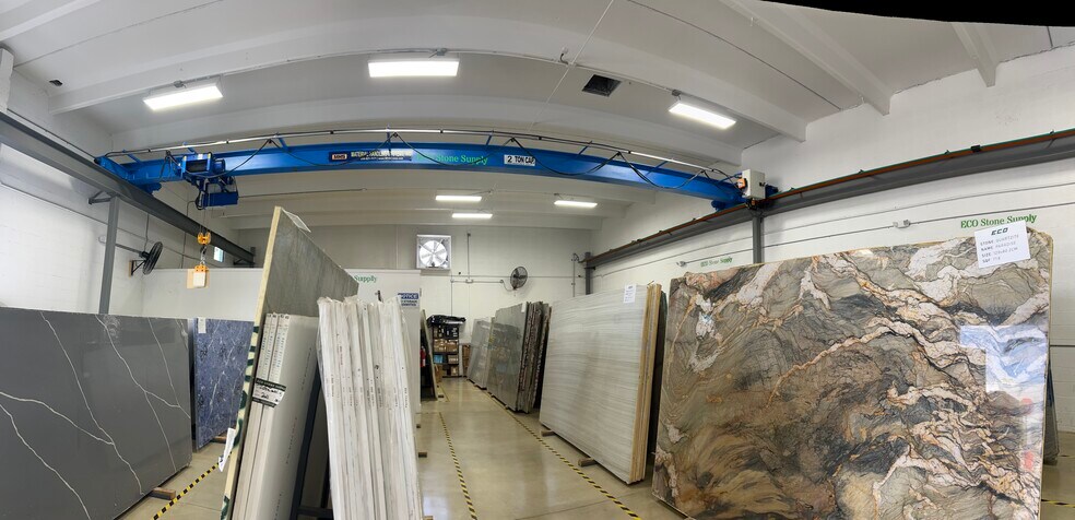 More Photos Of 2757-2761 W 77th Pl, Hialeah Warehouse For Sale