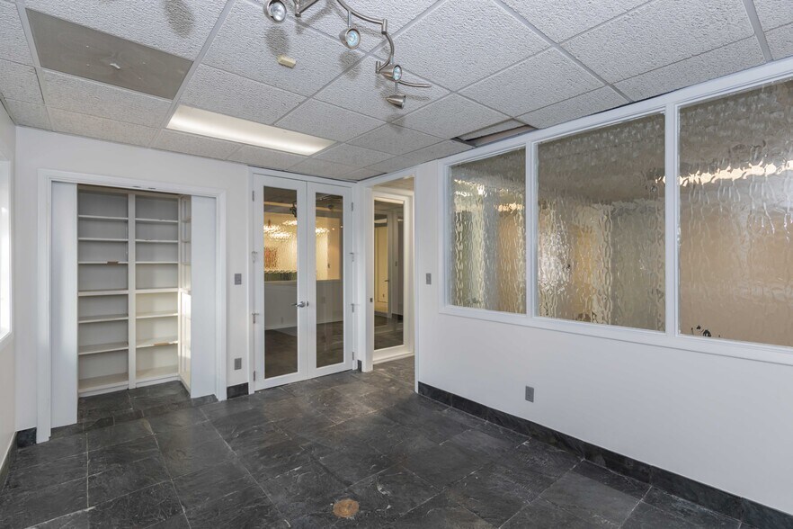 More Photos Of 7308 Fleming Ave, Amarillo Medical For Lease