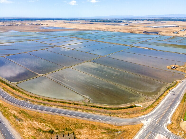 More Photos Of SW Elverta Rd & 99 Hwy, Sacramento Land For Sale