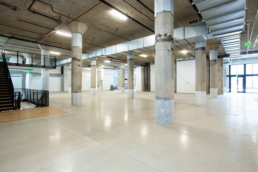 More Photos Of 755 S Los Angeles St, Los Angeles Loft Creative Space For Lease