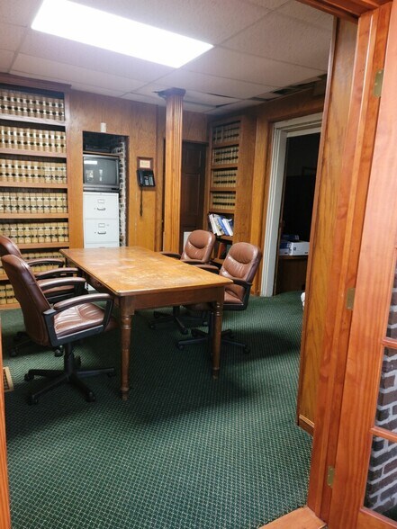 More Photos Of 1126 Ponce De Leon Ave, Atlanta Office For Sale