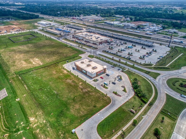 More Photos Of 322 Cane Island Pky, Katy Drugstore For Sale