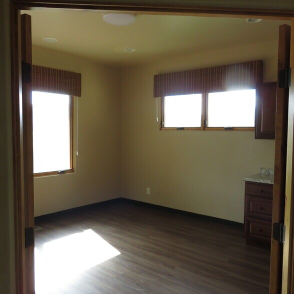More Photos Of 1237 N Rhinestone Dr, Prescott Medical For Sale
