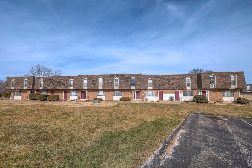 More Photos Of 6820 Chapel Dr, Belton Apartments For Sale